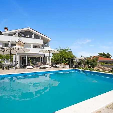 Séjour chez l'habitant Holiday Home Vodice