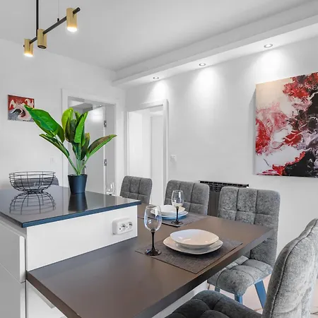 Holiday Home Vodice Homestay