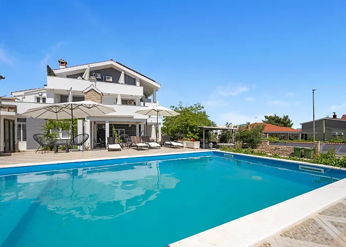 Séjour chez l'habitant Holiday Home Vodice